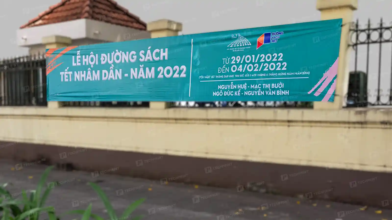 in băng rôn sự kiện